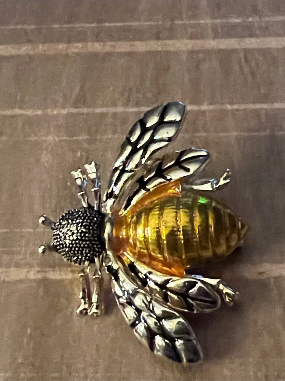 3/$18 Gold-Toned Bee Pin with Amber Faceted Body Lot 6044